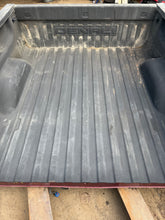 Load image into Gallery viewer, 2015-2019 GMC Sierra southern rot free 5.9ft extra short bed