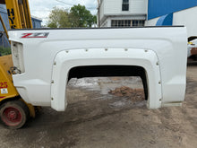 Load image into Gallery viewer, 2015-2019 chevy Silverado southern rot free 5.9ft extra short bed