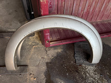 Load image into Gallery viewer, 2011-2016 ford super duty southern ROT FREE 6.5FT short bed