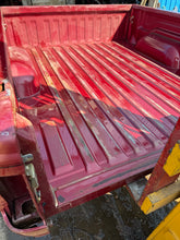 Load image into Gallery viewer, 1995-1998 Toyota t100 extra cab 6.5ft southern rot free bed