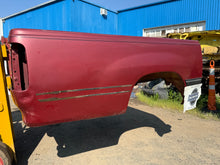 Load image into Gallery viewer, 1995-1998 Toyota t100 extra cab 6.5ft southern rot free bed