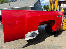Load image into Gallery viewer, 2008-2014 Chevy Silverado southern rot free 8ft long bed