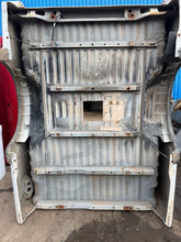 Load image into Gallery viewer, 2011-2016 ford super duty southern ROT FREE 8ft long bed