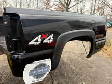 Load image into Gallery viewer, 1999-2006 chevy/gmc southern ROT FREE 6.6ft short bed with tailgate.