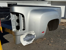 Load image into Gallery viewer, 2008-2014 chevy/gmc southern ROT FREE 8ft dually bed with tailgate