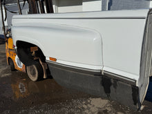 Load image into Gallery viewer, 1994-2002 dodge ram 8ft dually bed with tailgate