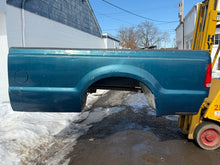 Load image into Gallery viewer, 1999-2010 ford super duty southern ROT FREE 8ft long bed
