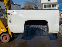 Load image into Gallery viewer, 2015-2019 chevy Silverado southern rot free 5.9ft extra short bed