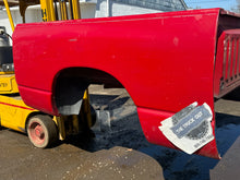 Load image into Gallery viewer, 2002-2008 dodge ram southern rot free 6.5ft short bed