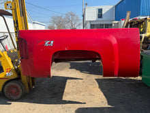 Load image into Gallery viewer, 08-14 chevy silverado southern ROT FREE 6.6ft short bed