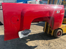 Load image into Gallery viewer, 08-14 chevy silverado southern ROT FREE 6.6ft short bed