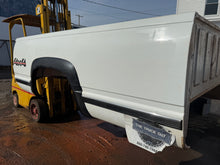 Load image into Gallery viewer, 88-98 chevy/gmc southern ROT FREE 8ft long bed