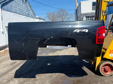 Load image into Gallery viewer, 08-14 chevy silverado southern ROT FREE 6.6ft short bed