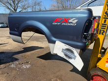 Load image into Gallery viewer, 1999-2010 ford super duty southern ROT FREE 6.5ft short bed