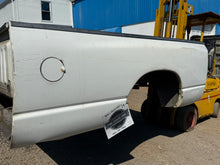 Load image into Gallery viewer, 2002-2009 dodge ram 3rd gen southern ROT FREE 8ft long bed with tailgate