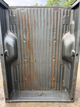 Load image into Gallery viewer, 87-97 ford OBS Southern rot free 8ft dual tank long bed