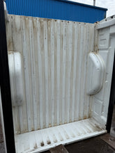 Load image into Gallery viewer, 1999-2006 chevy/gmc southern rot free 6.6ft short bed