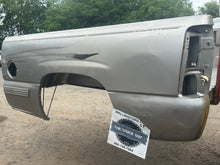 Load image into Gallery viewer, 1999-2006 chevy/gmc southern rot free 6.6ft short bed