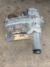 Load image into Gallery viewer, 1998-2001 dodge ram 23D transfe case