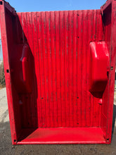Load image into Gallery viewer, 1979-1987 Chevy/GMC southern rot free 8ft dual tank long bed