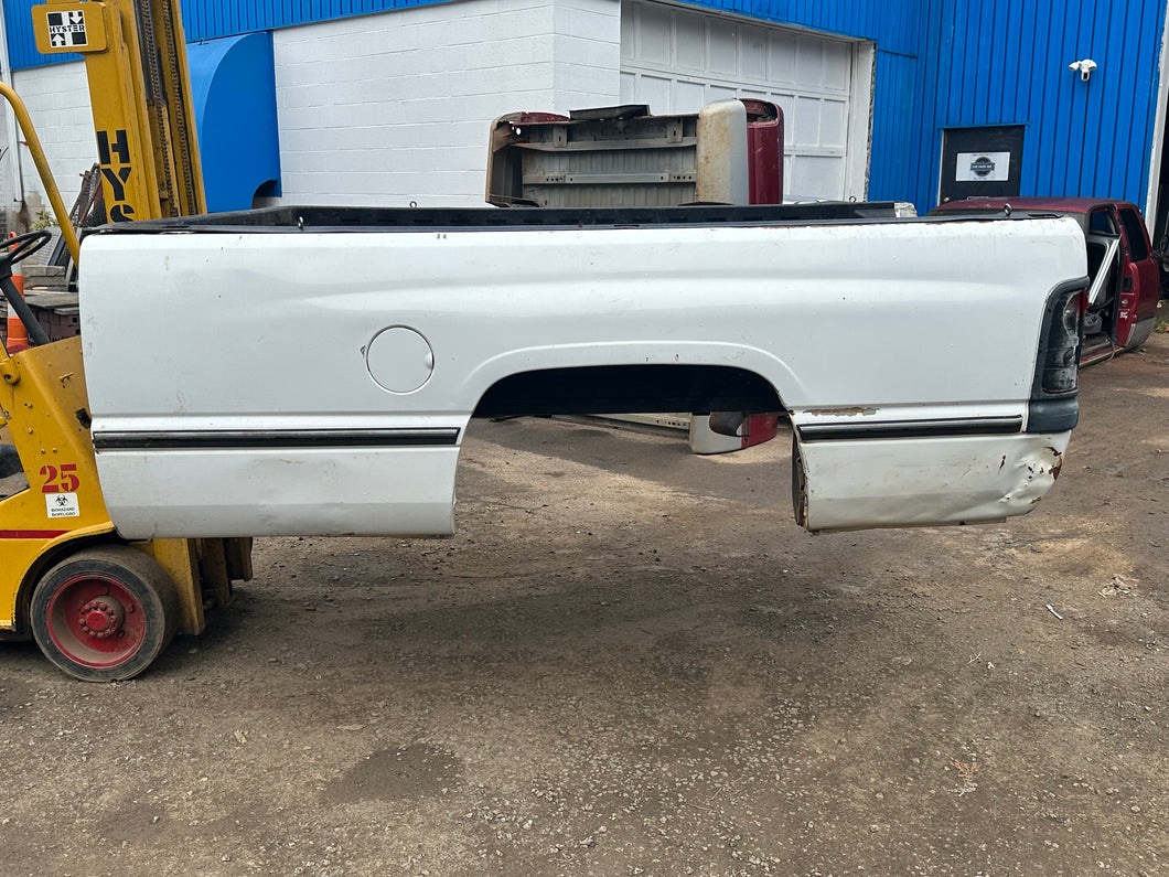 1994-2002 dodge ram southern rot free 8ft long bed
