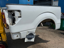 Load image into Gallery viewer, 2009-2014 ford f150 southern ROT FREE 5.5ft extra short bed