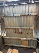 Load image into Gallery viewer, 1999-2006 chevy/gmc southern ROT FREE 6.6ft short bed