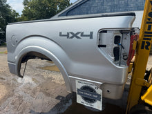 Load image into Gallery viewer, 2009-2014 ford f150 southern ROT FREE 5.5ft extra short bed