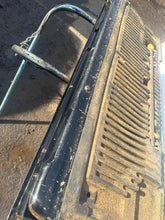 Load image into Gallery viewer, 2011-2016 ford super duty southern rot free platinum tailgate with step