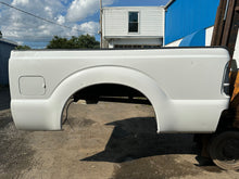 Load image into Gallery viewer, 2011-2016 ford super duty southern ROT FREE 6.5ft short bed
