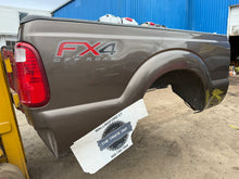 Load image into Gallery viewer, 2011-2016 ford super duty southern rot free 6.5ft short bed
