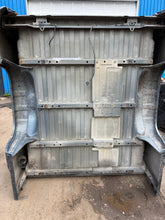 Load image into Gallery viewer, 2008-2014 chevy silverado southern rot free 6.6ft short bed
