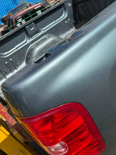Load image into Gallery viewer, 2008-2014 chevy silverado southern rot free 6.6ft short bed
