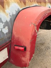 Load image into Gallery viewer, 1981-1993 dodge ram 1st gen southern rot free 8ft dually bed
