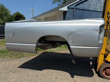 Load image into Gallery viewer, 02-09 dodge ram southern rot free 8ft long bed
