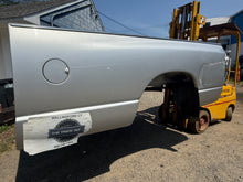 Load image into Gallery viewer, 02-09 dodge ram southern rot free 8ft long bed

