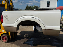 Load image into Gallery viewer, 2011-2016 ford super duty southern ROT FREE 6.5FT short bed
