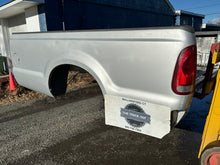 Load image into Gallery viewer, 1999-2010 ford super duty southern ROT FREE 8ft long bed
