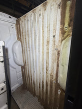 Load image into Gallery viewer, 2009-2018 dodge ram ROT FREE 8ft long bed
