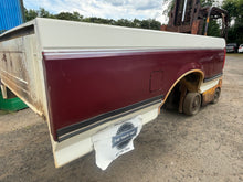 Load image into Gallery viewer, 87-97 ford OBS Southern ROT FREE 8ft long bed with tailgate
