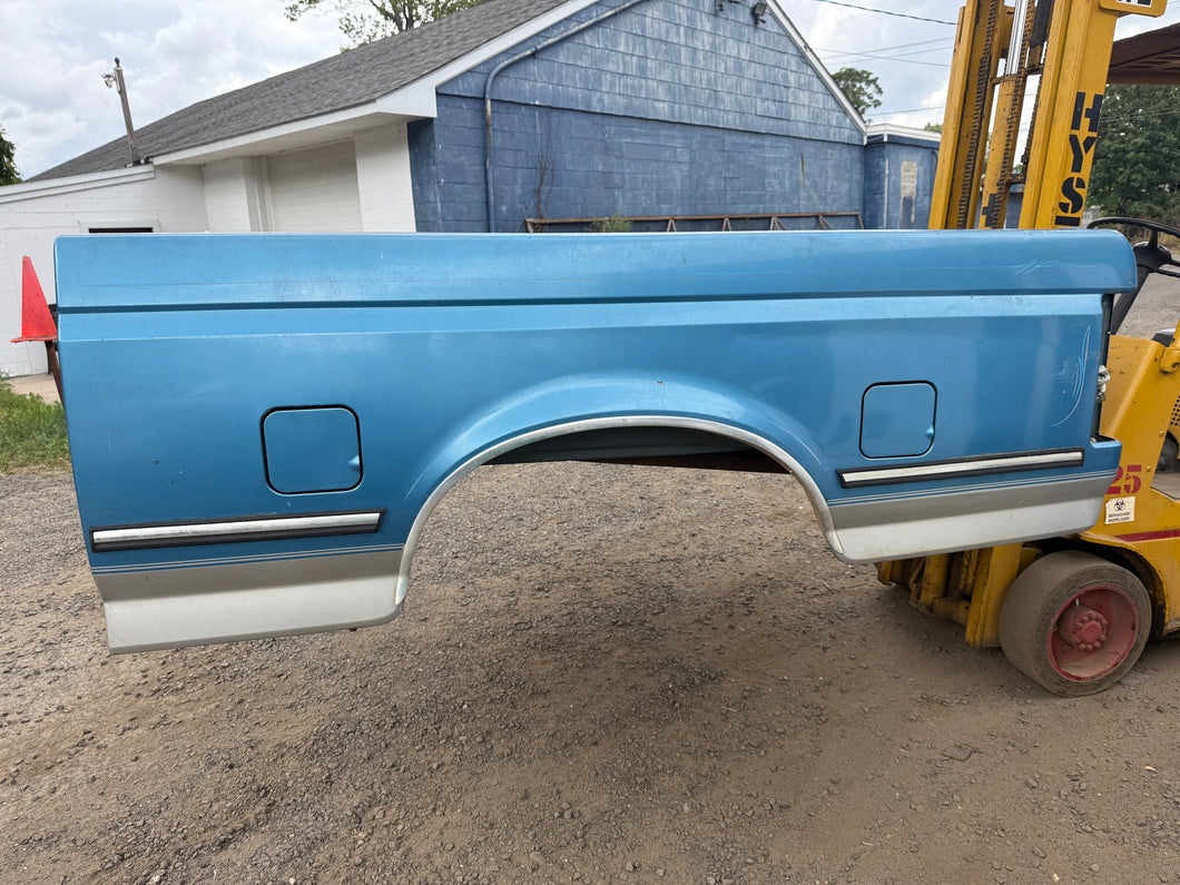 1987-1997 ford OBS southern rot free 6.5ft short dual tank bed