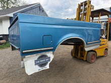 Load image into Gallery viewer, 1987-1997 ford OBS southern rot free 6.5ft short dual tank bed
