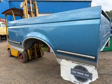 Load image into Gallery viewer, 1987-1997 ford OBS southern rot free 6.5ft short dual tank bed
