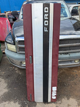 Load image into Gallery viewer, 1992-1997 ford OBS southern ROT FREE OE tailgate
