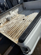 Load image into Gallery viewer, 2011-2016 ford super duty southern ROT FREE 8FT long bed

