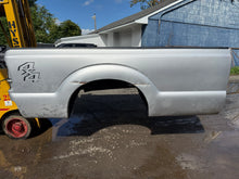Load image into Gallery viewer, 2011-2016 ford super duty southern ROT FREE 8ft long bed
