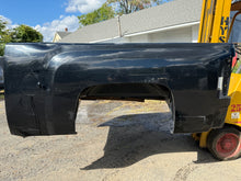 Load image into Gallery viewer, 2008-2014 chevy silverado southern rot free 6.6ft short bed
