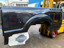 Load image into Gallery viewer, 2011-2016 ford super duty southern ROT FREE 6.5ft short bed
