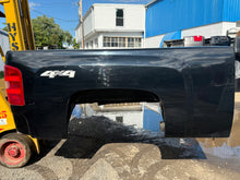 Load image into Gallery viewer, 2008-2014 chevy silverado southern rot free 6.6ft short bed
