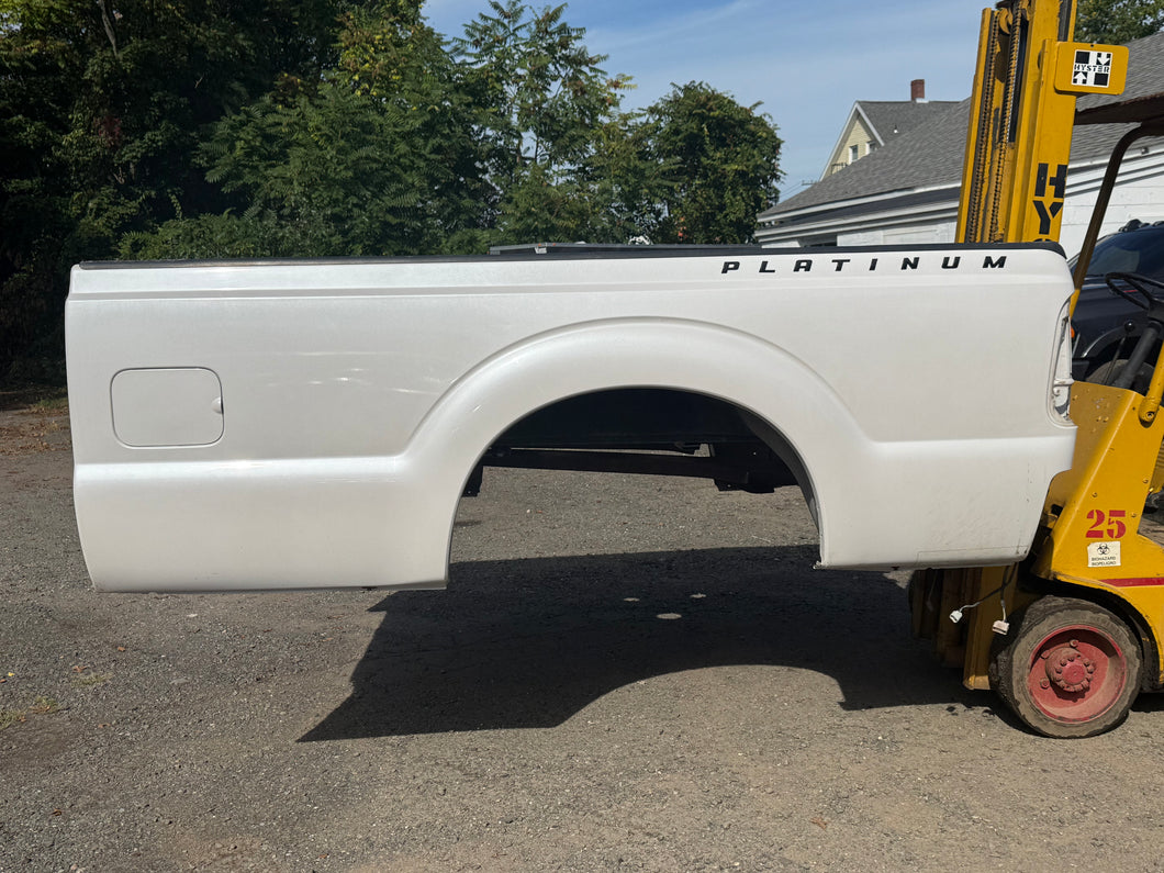 2011-2016 ford super duty southern ROT FREE pearl white 8ft long bed